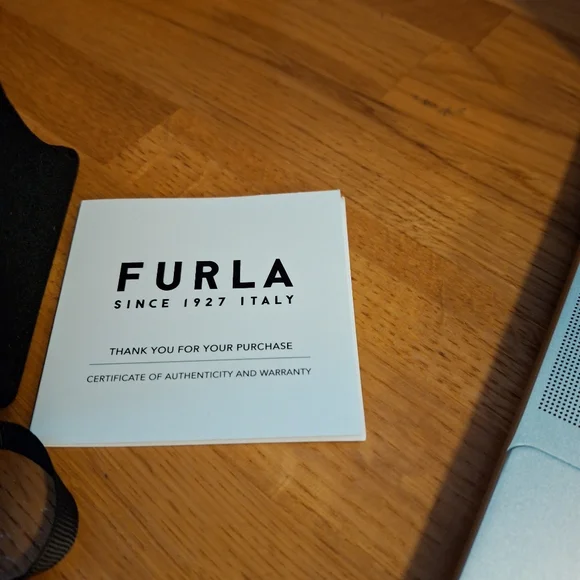 Furla Arch Pearl Necklace With Dustbag and Box Full Inclusion NWT - Picture 13 of 13
